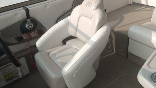 Bateau ponté princecraft Vacanza QJT48010J607  22 pied (Usagé)