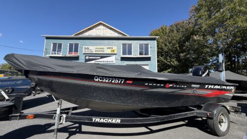 Bateau Tracker V-16 Guide 2011